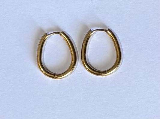 Créoles gouttes dorées